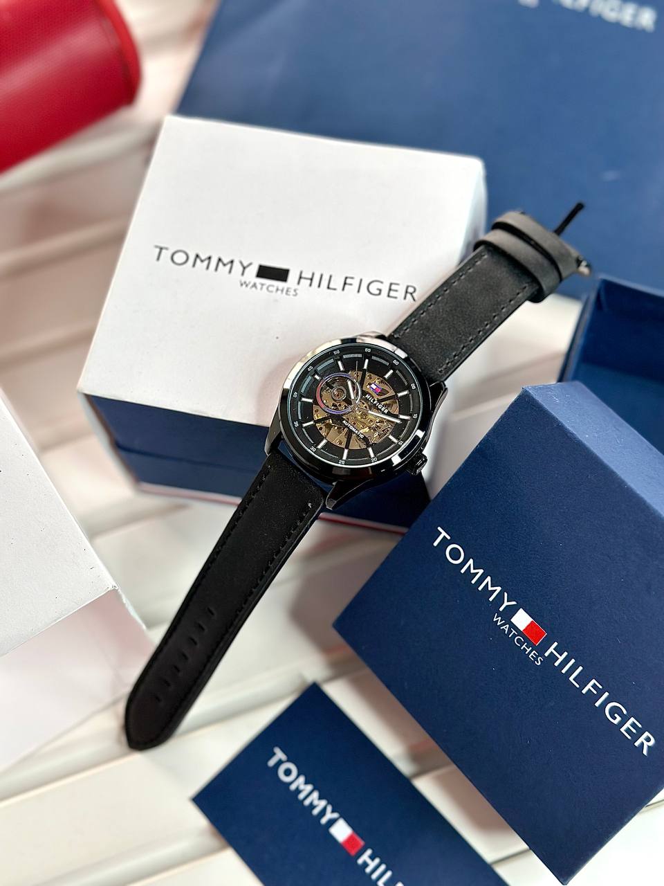 TOMMY HILFIGER OPEN HEART AUTOMATIC